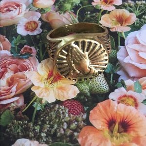 Men’s Praying Hands Goldtone Ring